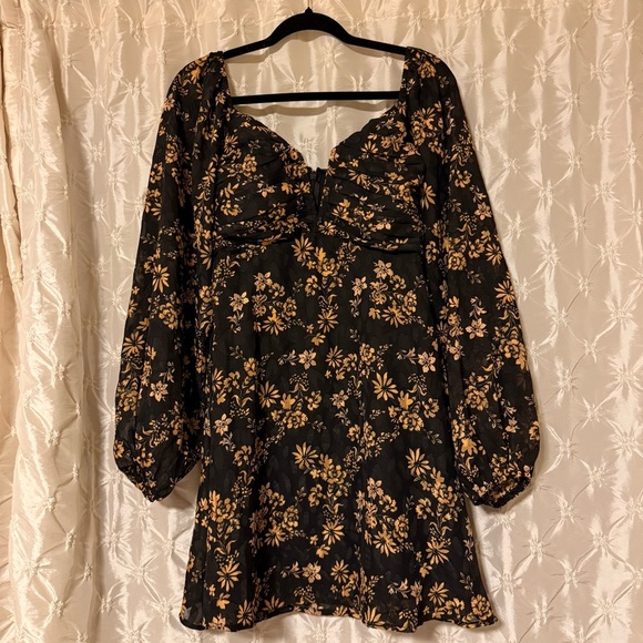 Lulu's Dressed Up Darling Black Gold Floral Balloon Sleeve Mini Dres Long Sleeve - Picture 5 of 15